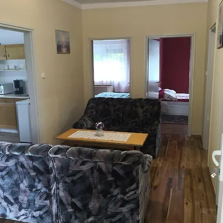 Apartment Zsiga Apartman Haus Balatonboglar