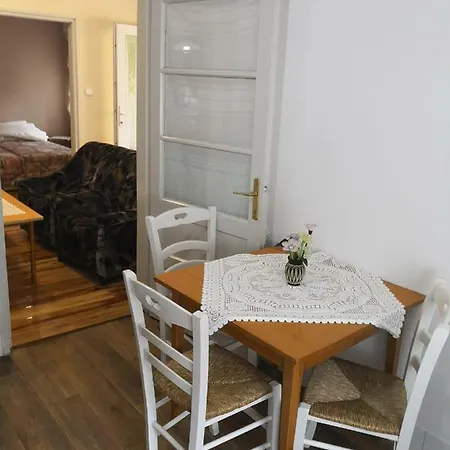 Zsiga Apartman Haus Apartment *